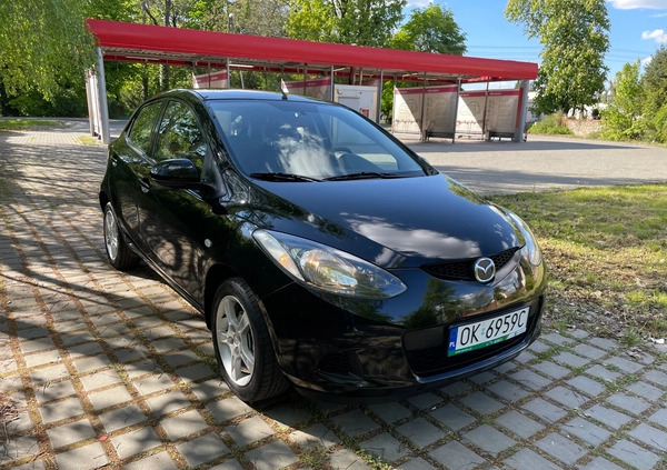 Mazda 2 cena 16900 przebieg: 101000, rok produkcji 2009 z Janów Lubelski małe 742